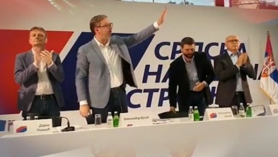 Vučić: Zajedno još snažnije za narod Srbije, u SNS ima mjesta za sve poštene i vrijedne ljude