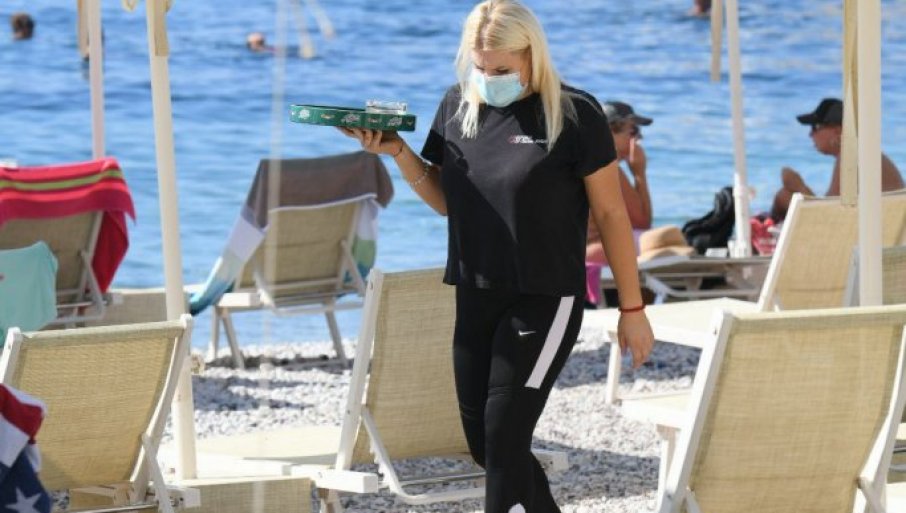 Račun sa plaže u Budvi postao hit na društvenim mrežama: „Neću ništa“ košta 0.50 centi (FOTO)