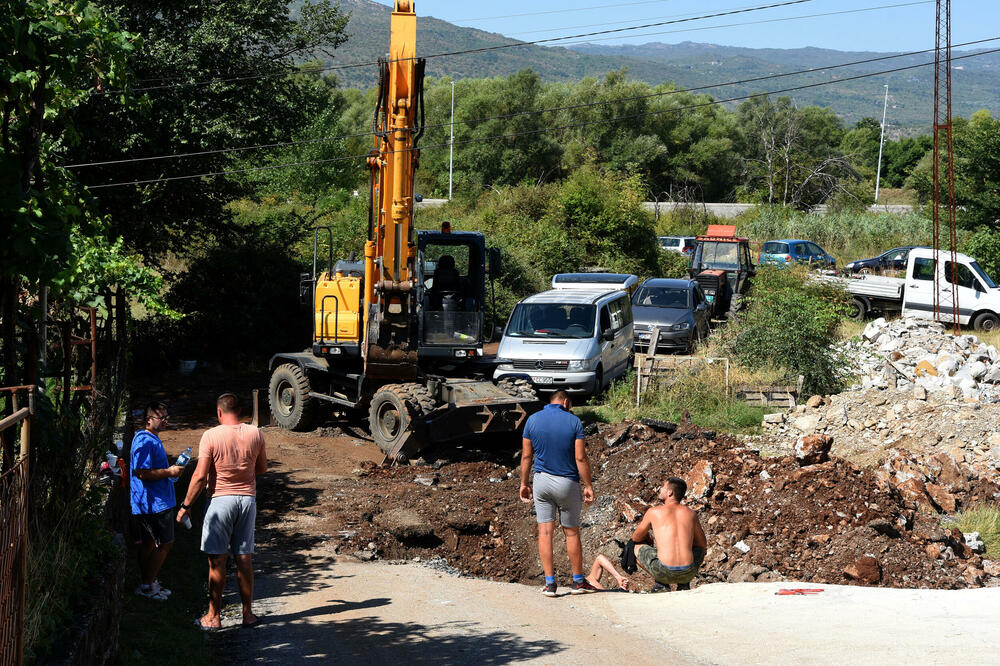 Kvar na vodovodnoj mreži: Više domaćinstava u naselju Mareza bez vode preko 30 sati
