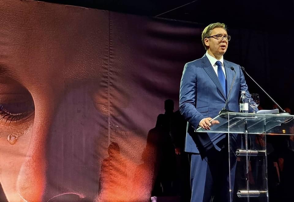 Vučić: Mirno spavajte sokolovi srpski, budućnost vaše djece je naš zavjet!