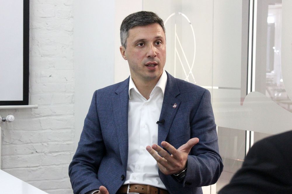 Obradović (DVERI): “Narod s obije strane Drine želi slogu, bar kada su pitanju Srpska i Kosovo i Metohija”
