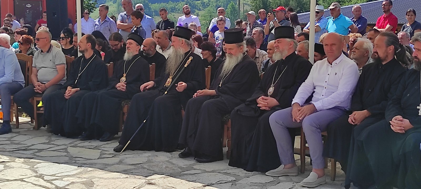 Carević prisustvovao osvećenju manastira Svetog Jovana Krstitelja