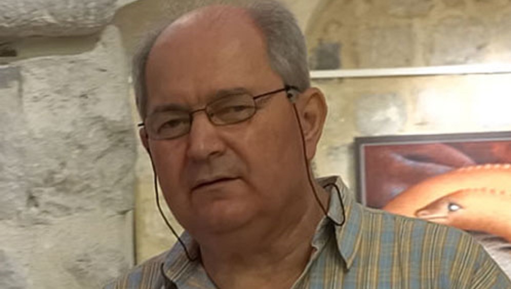 Veseli se srpski rode: Slavko Mandić nazivao SPC okupatorom, Srbe otpacima, puštao muziku kad je mitropolit Amfilohije preminuo, a Zdravko Krivokapić ga pozvao na proslavu