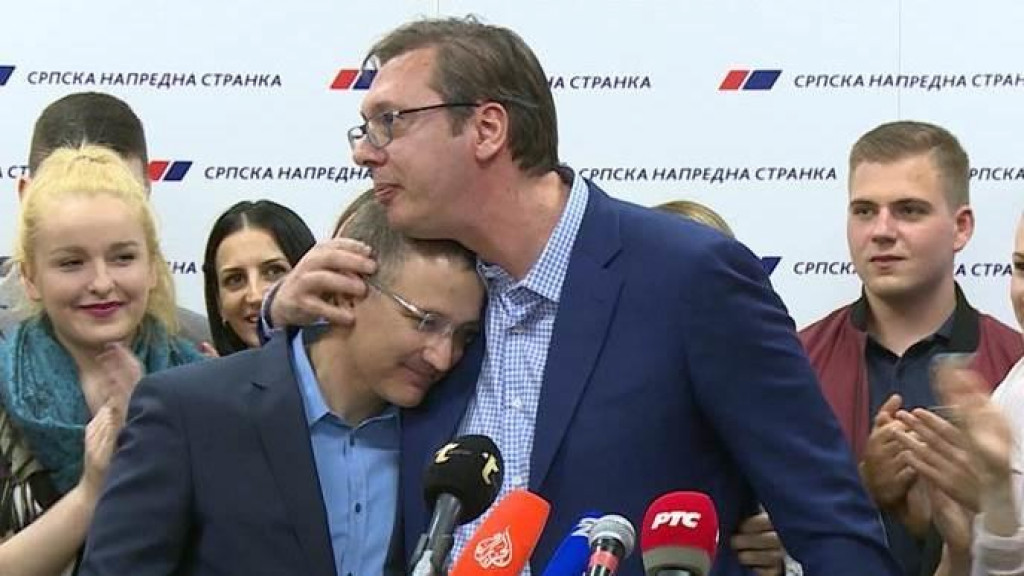 Stefanović o Vučiću: Učinio je Srbiju neuporedivo boljim mjestom za život