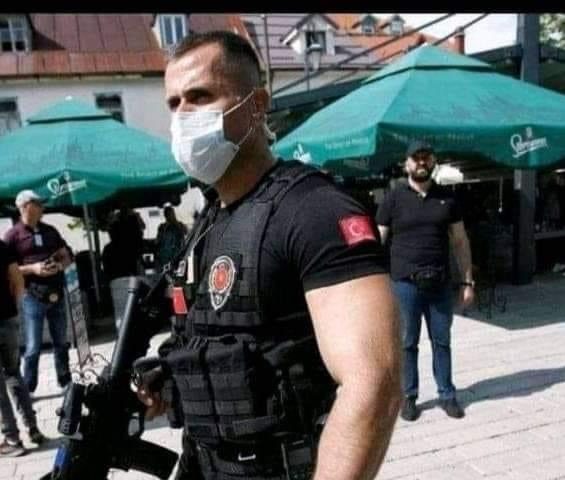 Turska policija se Cetinjem šetala, ali to DPS-u i satelitima nije smetalo!