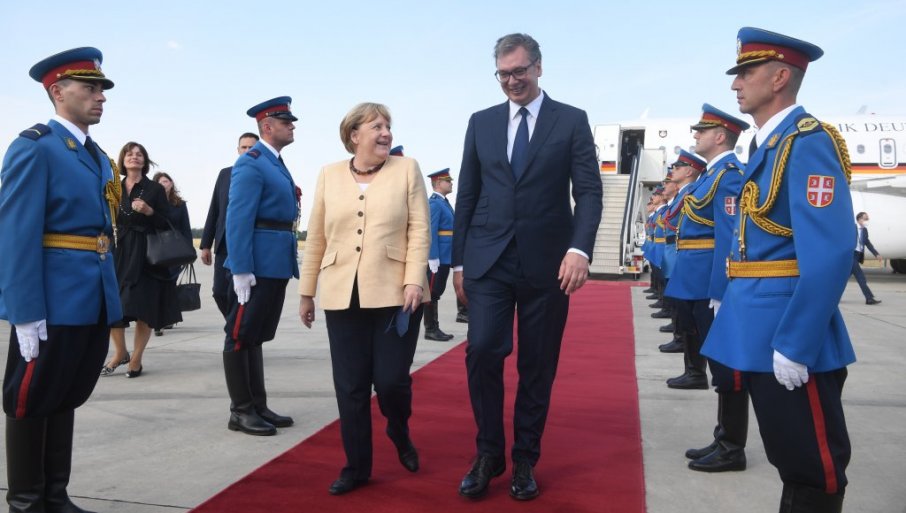 Angela Merkel u Srbiji: Vučić poželio dobrodošlicu njemačkoj kancelarki, slede važni razgovori