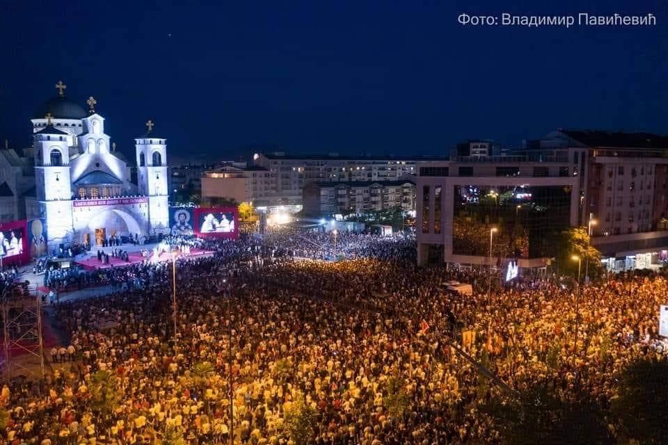 Bivši savjetnik Zdravka Krivokapića: Ako ustoličenja danas ne bude na Cetinju premijer ekspresno da podnese ostavku!