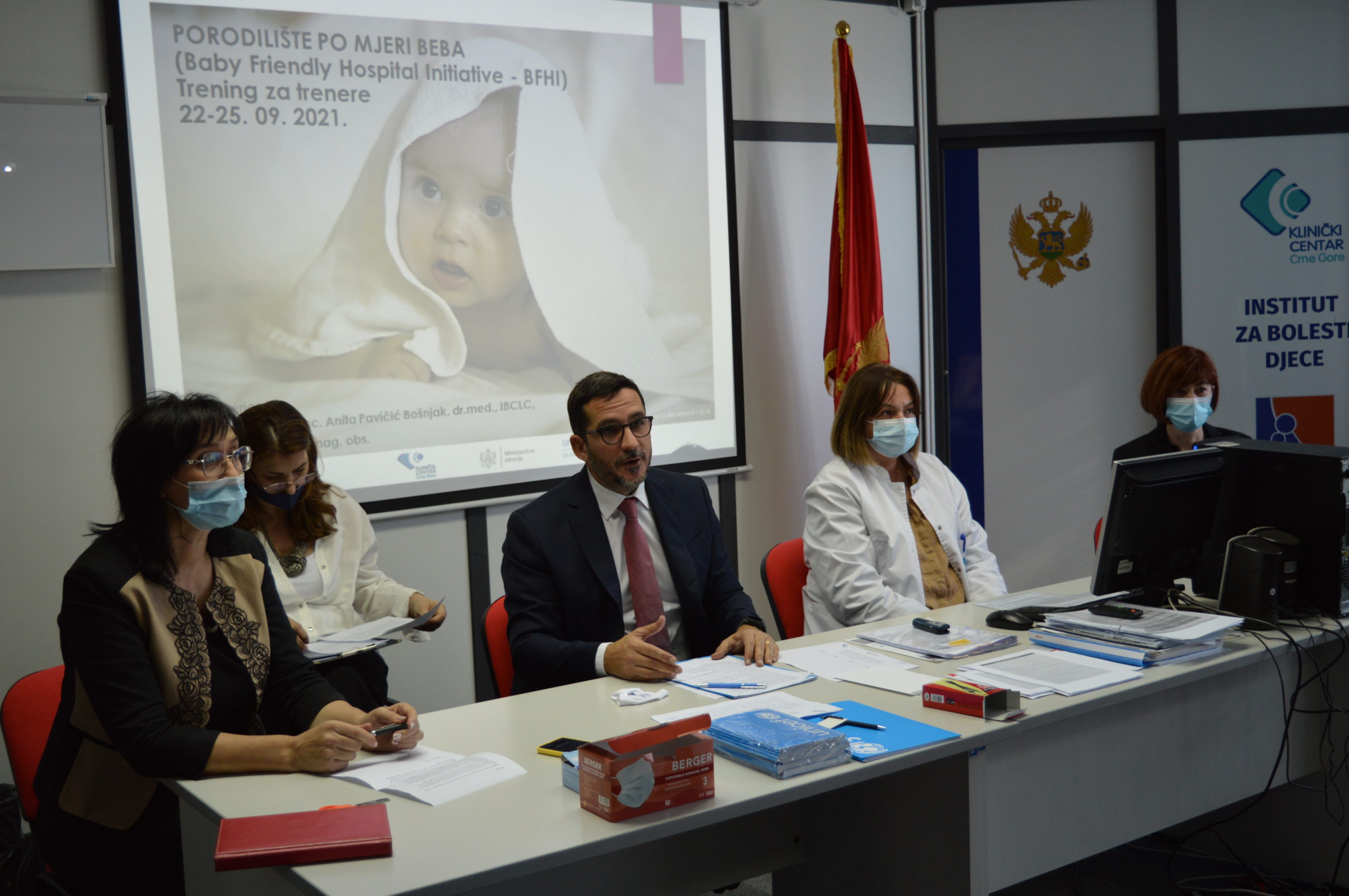 Počela obuka zdravstvenih radnika iz crnogorskih porodilišta za promociju dojenja