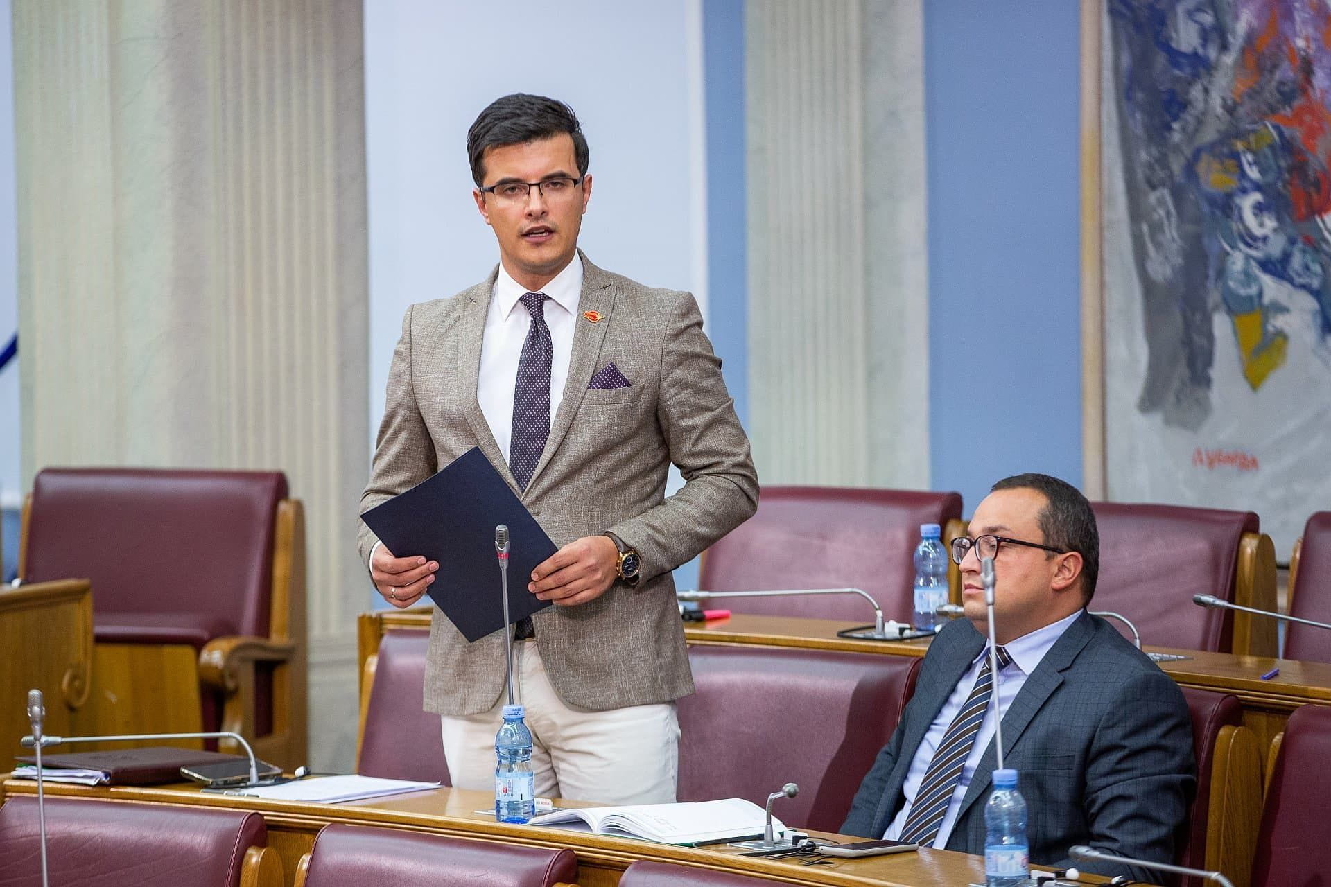 Šaranović: Među političarima ima vrhunskih eksperata