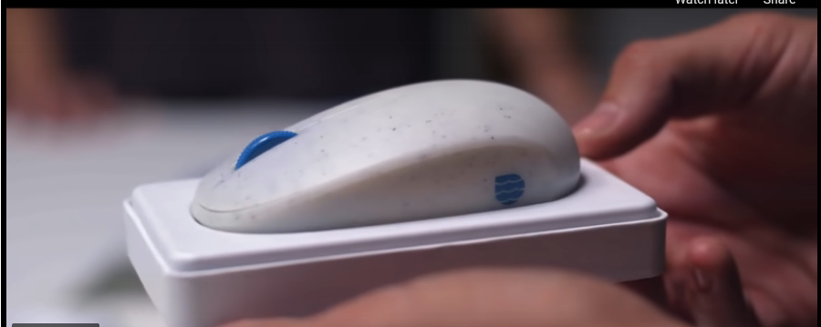 Novi proizvod Microsofta: Napravili miš od reciklirane plastike iz okeana