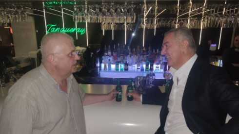 Milo Đukanović osmislio plan povratka DPS na vlast: Ako ne može puč sa ulice, onda prelazna vlada!