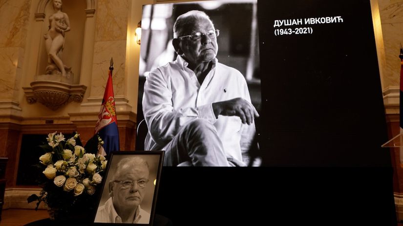Održana komemoracija povodom smrti Dušana Ivkovića:  Iza Dude ostaju velika djela. Srbija ga zaboraviti neće!