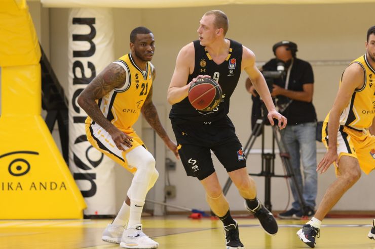 Partizan maksimalan u Dalmaciji: Posle Zadra, oružje položio i Split!