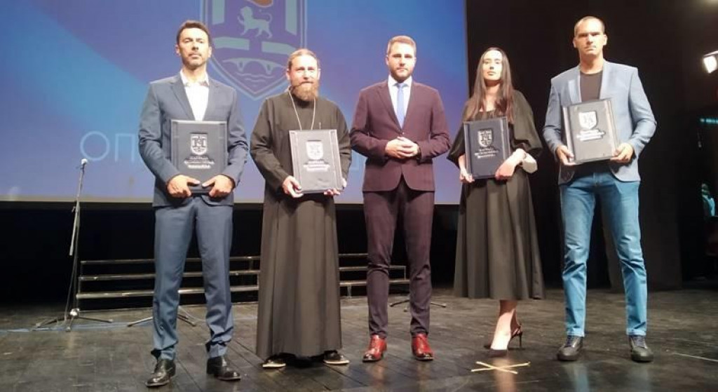 Uručene nagrade oslobođenja Nikšića; Jokić: Mitropolit Amfilohije iz temelja promijenio duhovni život u Crnoj Gori