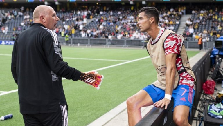 Ronaldo nokautirao djevojku prije utakmice (FOTO)