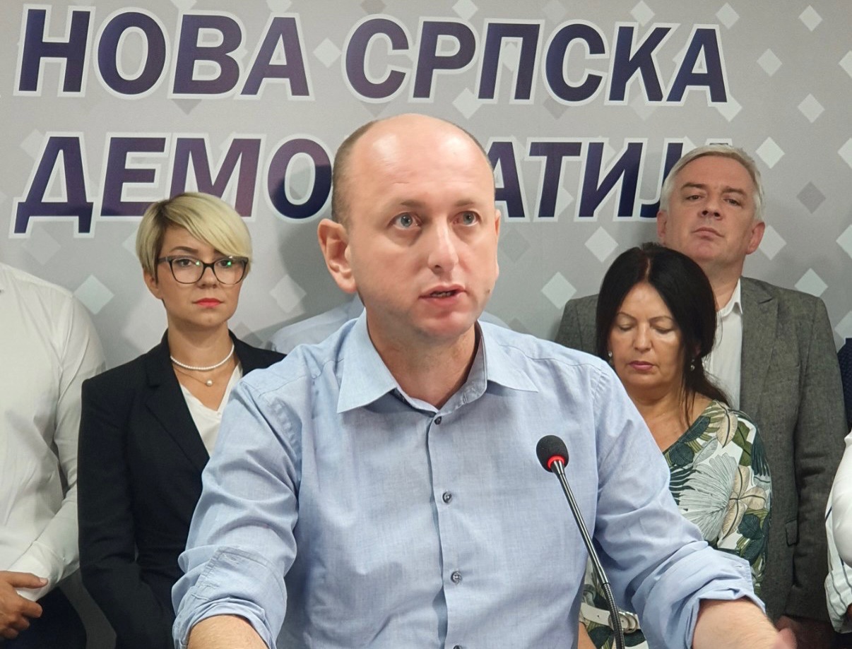 Knežević: Kad se donosila odluka kod premijera nijesu bili prisutni Sekulović, Brđanin i Abazović!