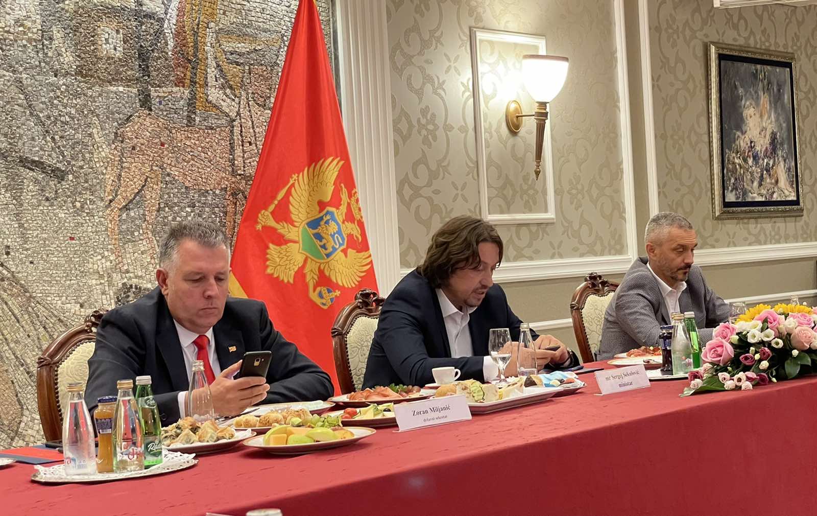 MUP i Policija nikome ne mogu garantovati bezbjednost 5. septembra na Cetinju, nenajavljeni skup će biti prekinut ako dođe do problema