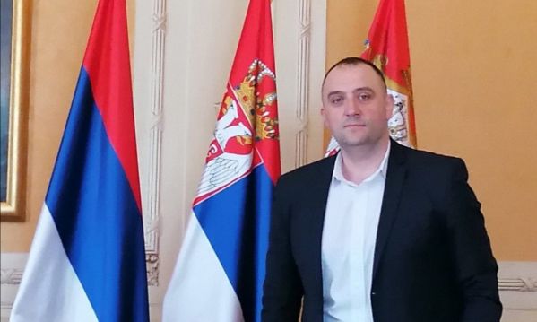 Vujadinović: Kordinisani napadi na Srbiju i srpski narod
