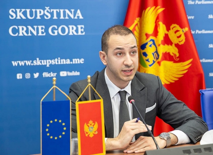 Značajno pojačana zakonodavna i nadzorna uloga Parlamenta