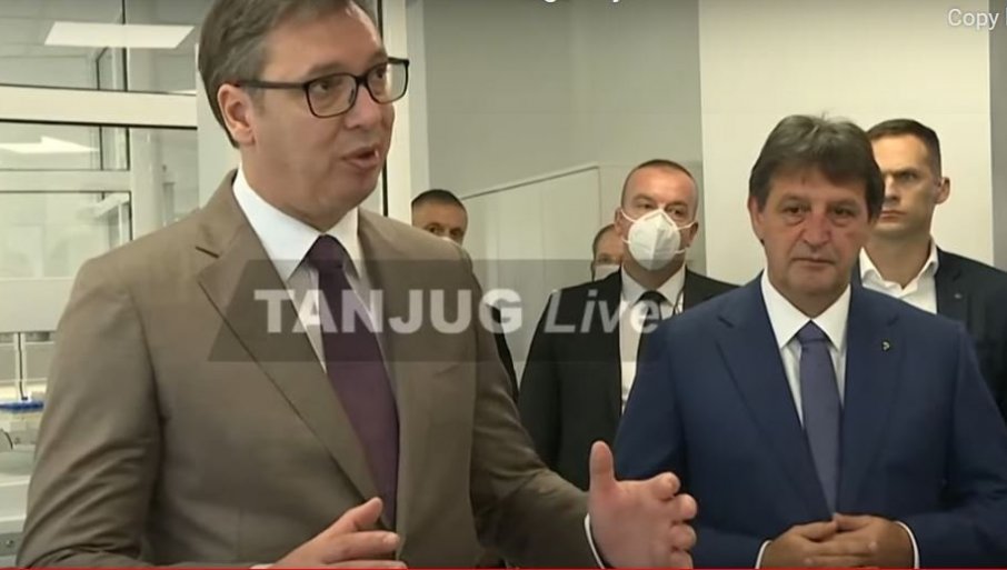 Vučić na obilježavanju dana BIA: Neki ljudi su rizikovali živote, da bi sačuvali bezbjednost građana