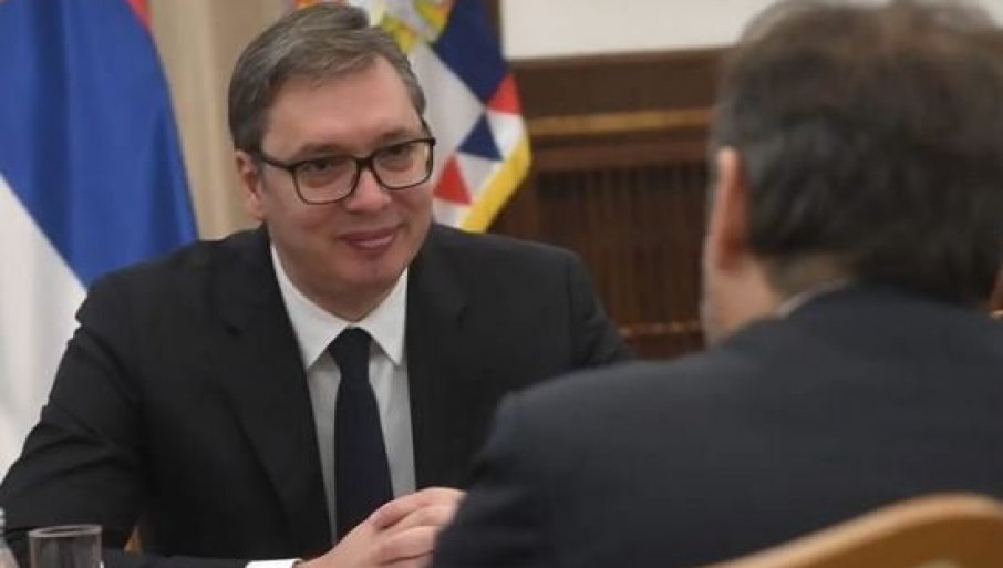 Vučić se sastao sa Žofreom: Predsjednik Srbije razgovarao sa šefom delegacije Evropske unije u Srbiji