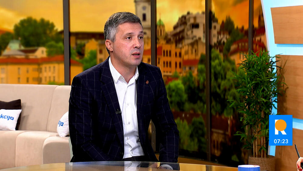 Obradović: Vučića ne može da pobijedi niko iz bivše vlasti