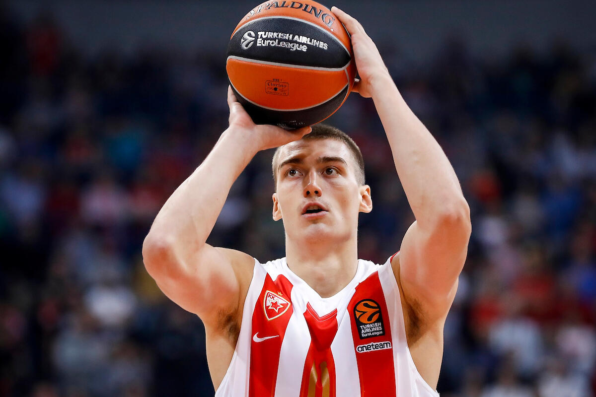 Lazarević pao tokom utakmice u Pioniru, doživio potres mozga