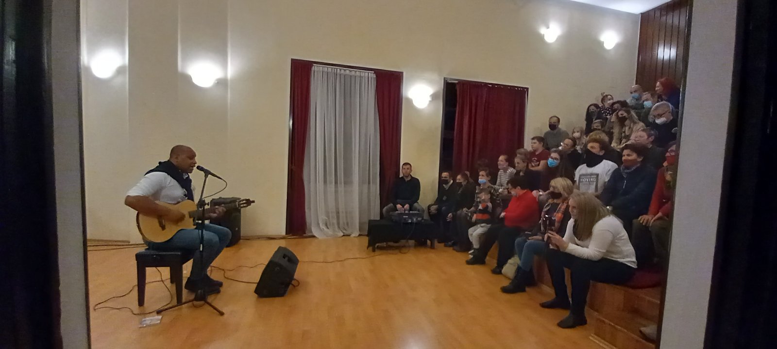 Kotorani oduševljeni Trindadeom, Trindade oduševljen Kotorom