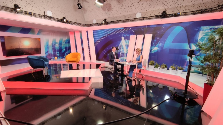 Građani platili: Glavni Grad za DPS-ovu Gradsku TV dao 2,5 miliona