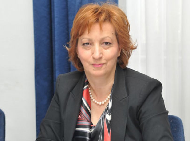 Popović: Umjesto da goni počinioce najtežih krivičnih djela, SDT optužuje Injac da je zaposlenom dala 10% dodatka na platu i zaposlila penzionera!