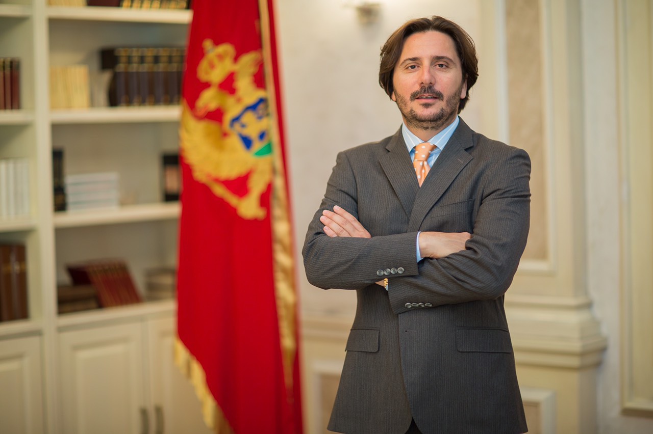 Osvježilo u „Monteputu“: Smijenjen predvodnik pučista iz Budve Nikola Divanović!