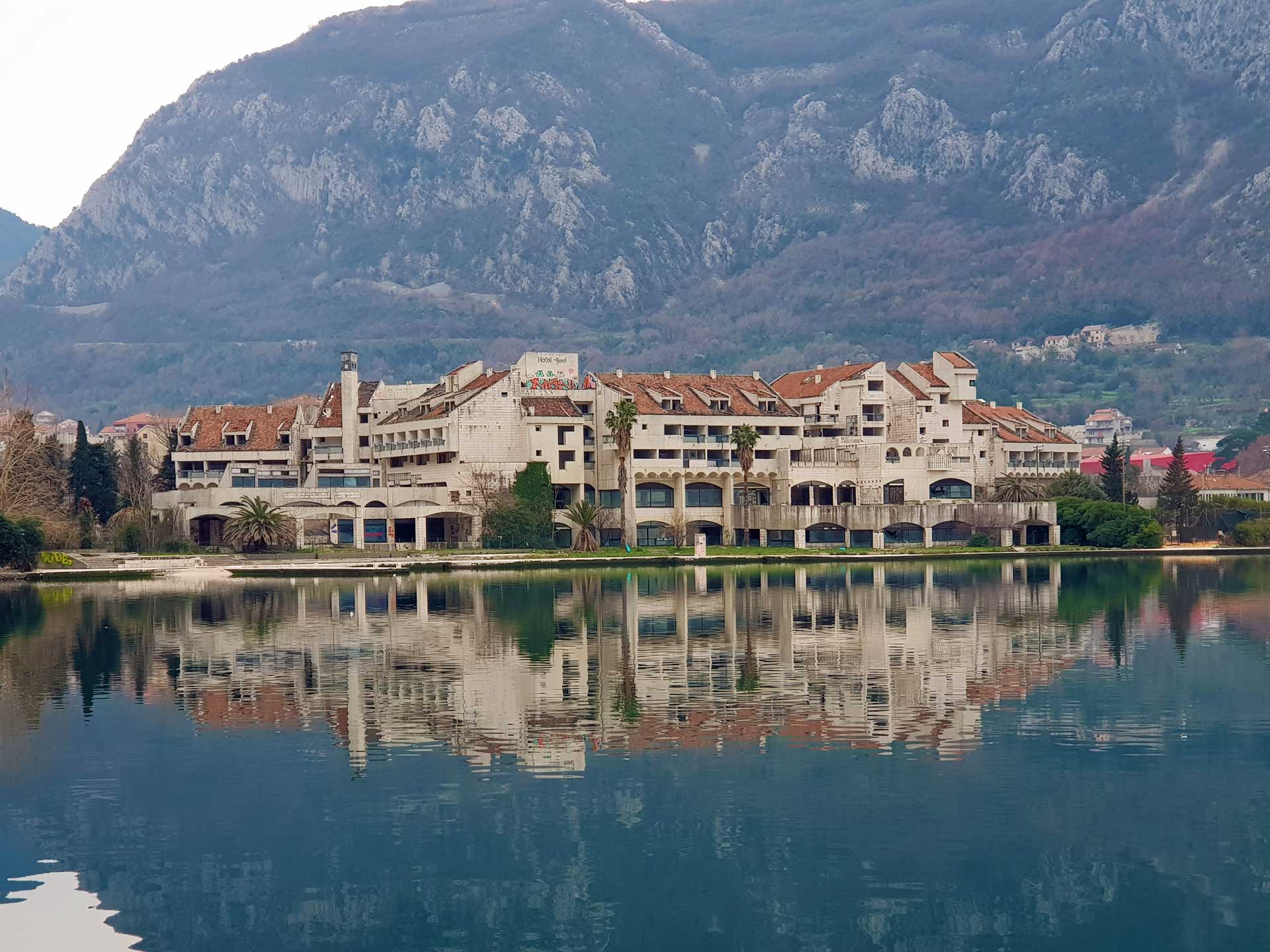 Umjesto „Fjorda“ i Jugooceanije kompleks sa 230 ležaja