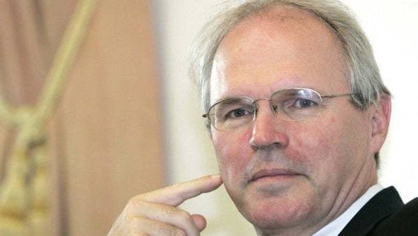 POVRATAK NA BALKAN: Ko je Kristofer R. Hil, nominovani za ambasadora SAD u Srbiji?