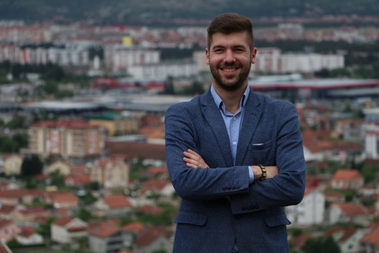 Kopitović: Vukovićev oproštajni bazar za podobne