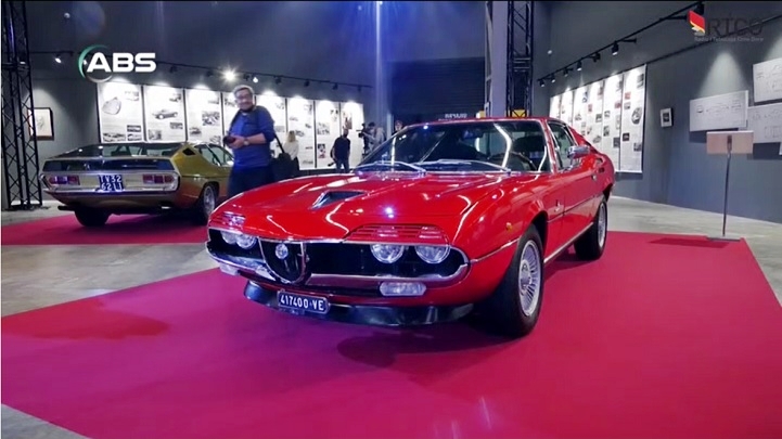 Klasični automobili: Glamur i elegancija na izložbi u Moskvi