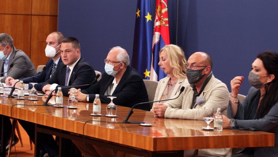 Završena sjednica Kriznog štaba: Kovid propusnice važe od 20 časova!