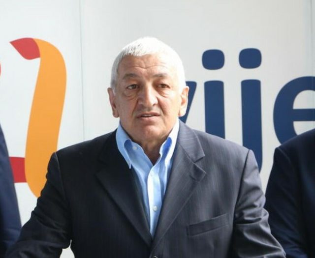 Vujović: Nadležni resor da ispita rad FSCG-a; Ne šalju se slučajno političke poruke sa mečeva reprezentacije!