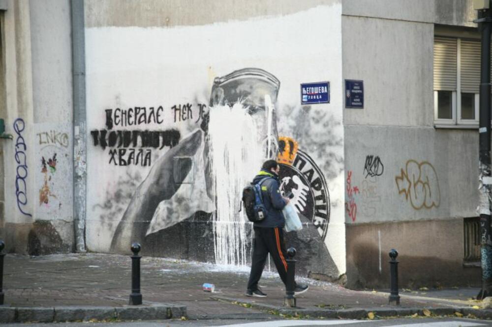 Uništen mural Ratka Mladića u Beogradu