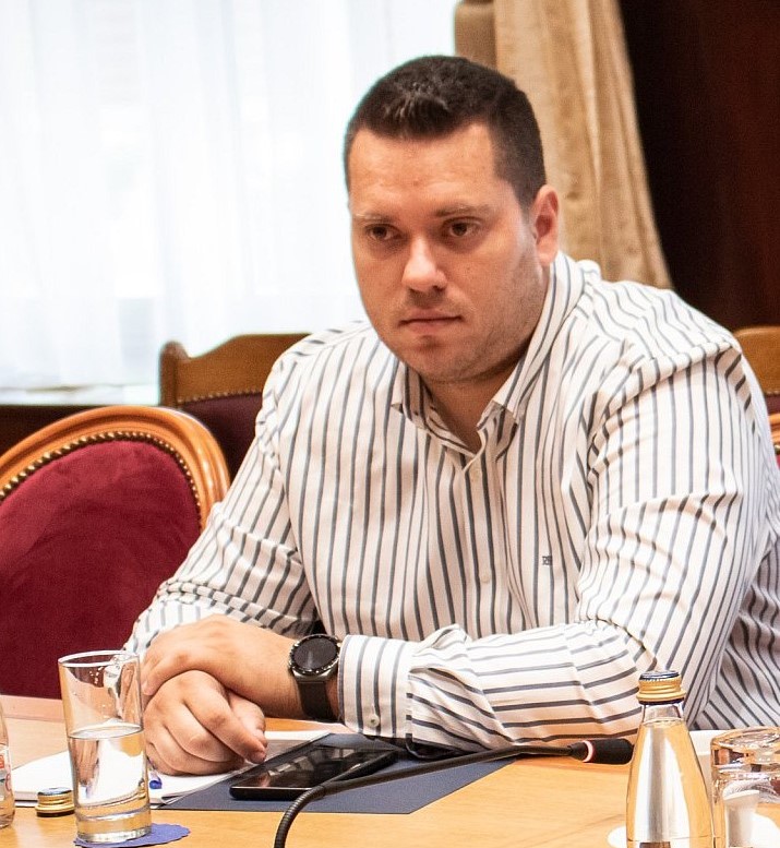 Stanišić: Neophodno otvaranje širokog dijaloga o poboljšanju položaja mladih