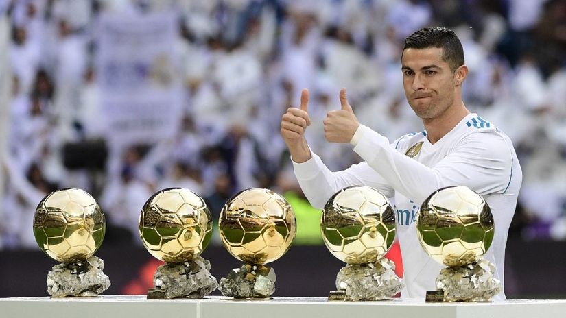 Ronaldova jedina ambicija je da završi karijeru sa više zlatnih lopti od Mesija