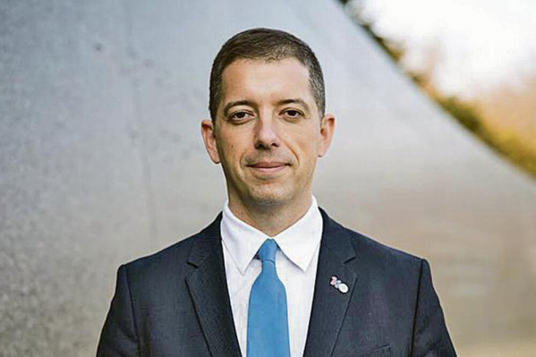 Đurić: Riđi mekušac truje i napada one koji ne mogu da se brane