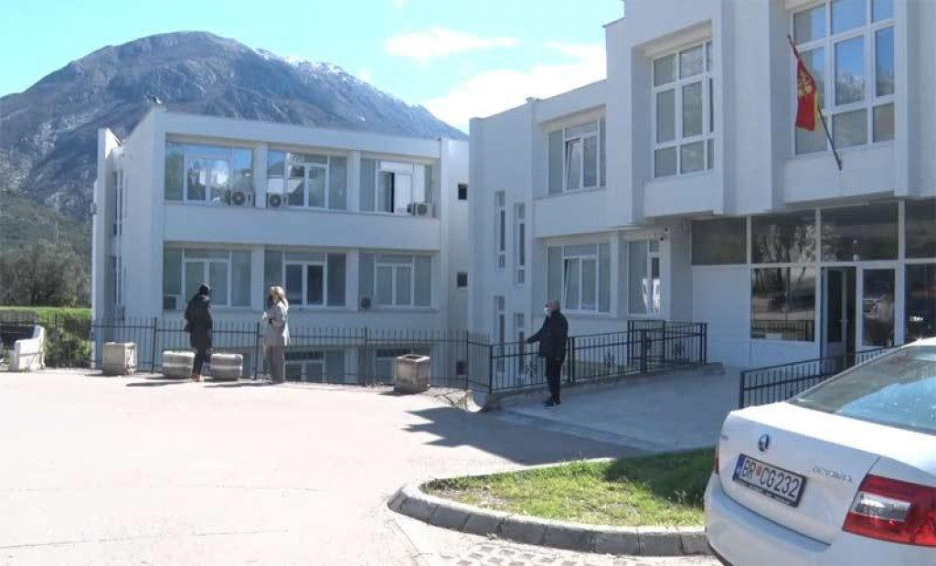 U barskoj bolnici 10 kovid pacijenata životno ugroženo