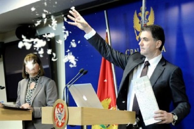 Stijovićev resor o „Abu Dabi“ aferi: Otvaranje računa bez prethodno pribavljene dokumentacije propust Prve Banke