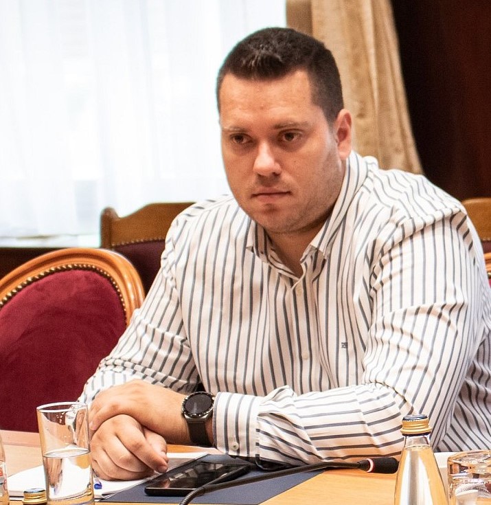 Stanišić: Prvo ispitati imovinu sudija i tužioca!