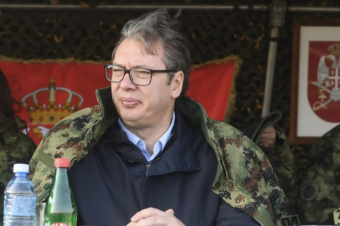 Vučić u Šapcu: Ulažemo u vojsku više nego ikada