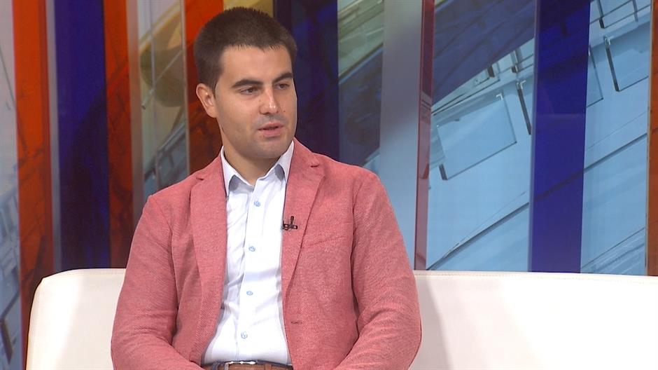 Priština ponovo zvecka oružjem! Srbija mora pomno pratiti situaciju na Kosovu