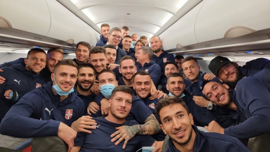 Vučić poželio sreću srpskim fudbalerima: Ako pobijedite Portugal i obradujete narod, dobićete milion evra! (VIDEO)