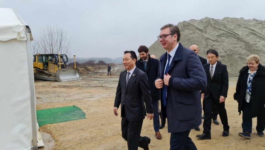 Vučić u Novom Sadu: Fabrika Nidek fantastičan uspjeh za Srbiju, jačamo ekonomiju na najbrži mogući način
