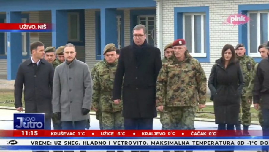 Vučić na vojnoj vježbi u Nišu: Prikaz sposobnosti helikopterskih jedinica Ratnog vazduhoplovstva