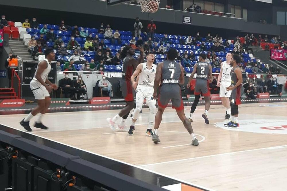 Košarkaška rapsodija u Krasnodaru: Partizan poklekao pred Lokomotivom!